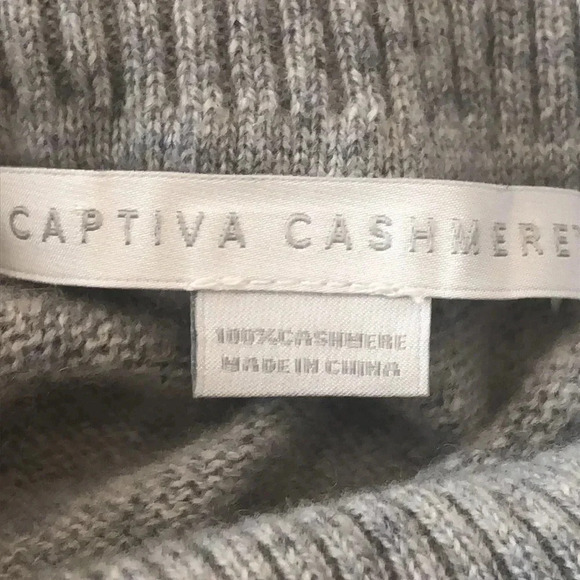Captiva Cashmere Poncho. OSFA - Picture 4 of 4